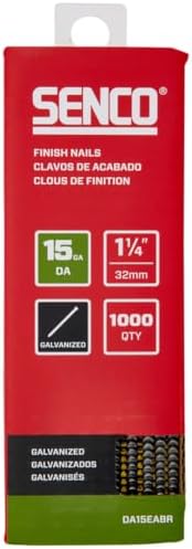 Chiodi angolati da finitura da 15 gauge Da15Eabr 1-1/4″ con finitura galvanizzata, confezione da 1.000 pezzi  | Elementi di fissaggio accorpati Elementi di fissaggio accorpati Elementi di fissaggio accorpati