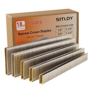 Staples da 2000 pezzi, 18 Gauge, 1/4 pollice, a corona stretta (1/2″+3/4″+1″+1-1/4″+1-1/2″), 400 per misura, punta cuneiforme pesante e affilata, galvanizzati, pacco assortito per progetti.  | Elementi di fissaggio accorpati Elementi di fissaggio accorpati Elementi di fissaggio accorpati